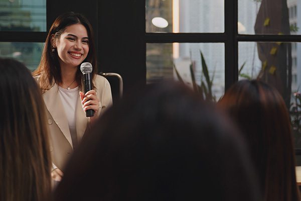 The Profitable Musician | Linda Ugelow | Speaking On Stage